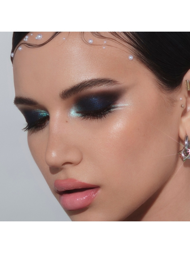 Cosmos - Paleta de farduri pentru ochi